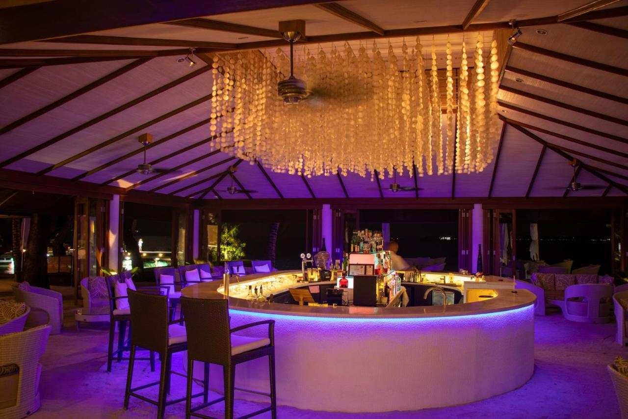 Lily Beach Resort And Spa Huvahendhoo Island Exterior foto