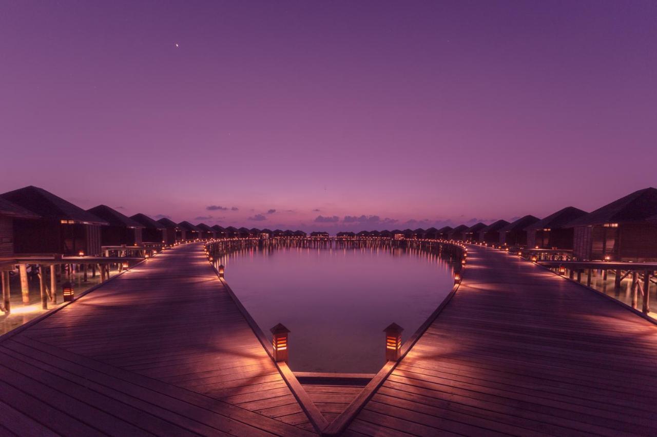 Lily Beach Resort And Spa Huvahendhoo Island Exterior foto