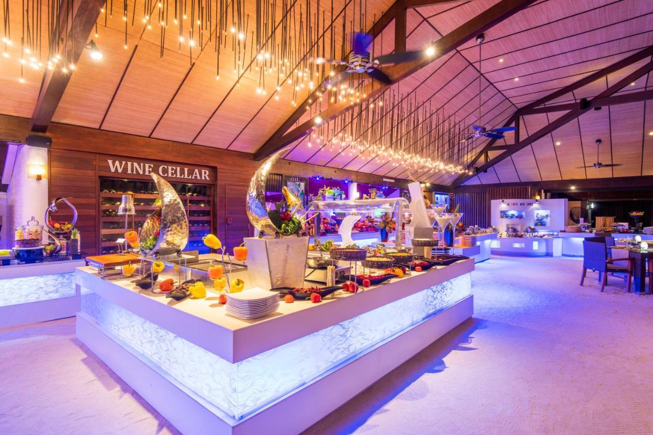 Lily Beach Resort And Spa Huvahendhoo Island Exterior foto